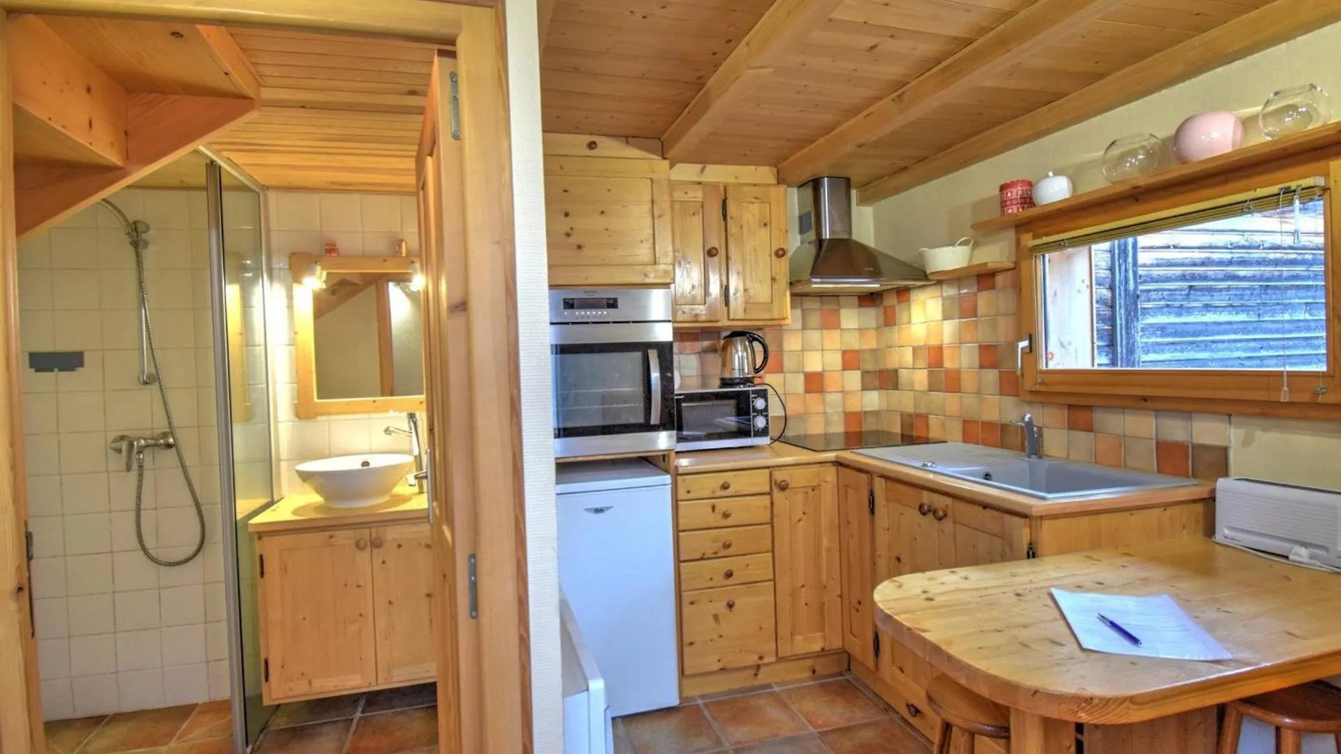 Chalet Cosy Proche Du Centre De Morzine Avec Parking - Fr-1-524-131