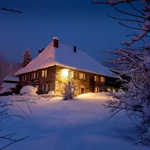 Mas De La Coutettaz, The Chalet